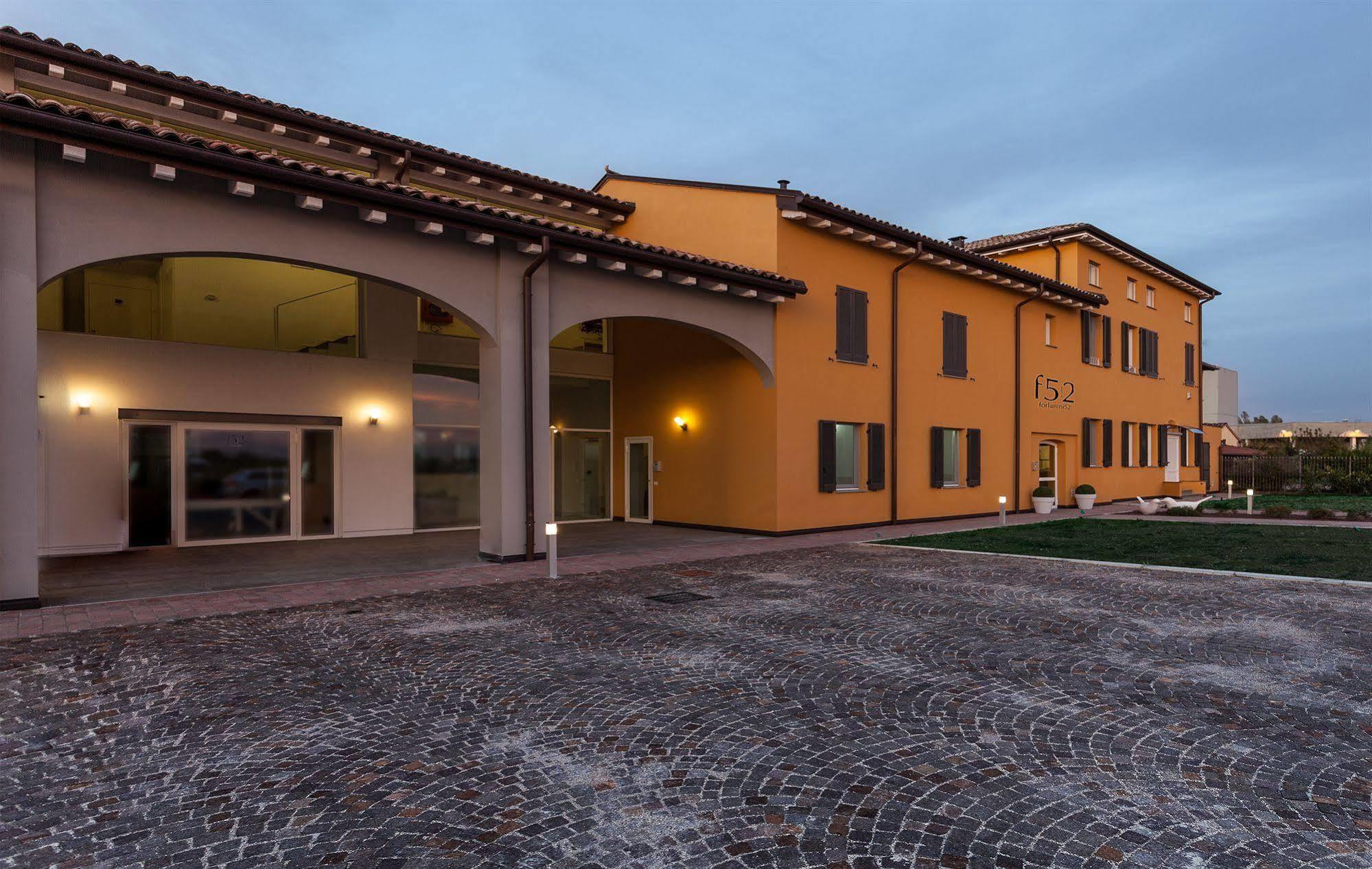 Hotel Forlanini 52 Parma